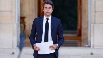 Gabriel Attal promet de bouleverser les institutions s’il entre à l’Élysée