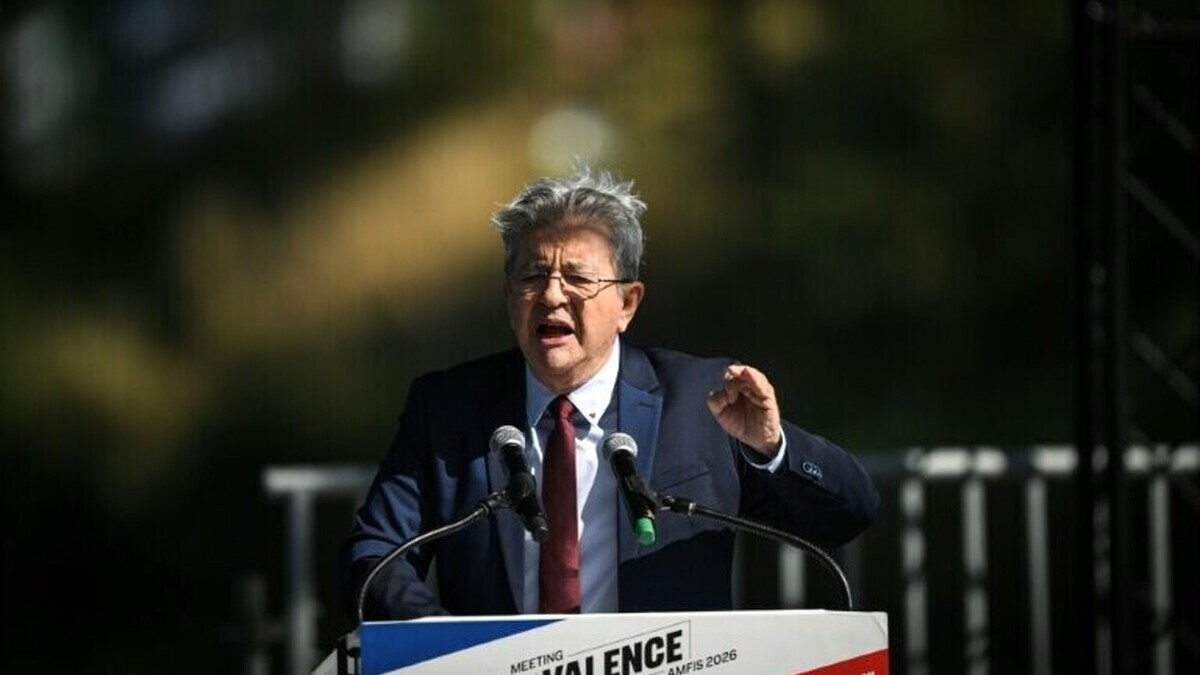 Mélenchon attaque les préfets : Marine Le Pen et Laurent Nuñez ripostent