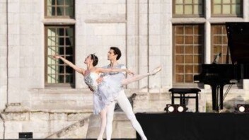 Hugo Marchand invite la danse étoile dans les châteaux français