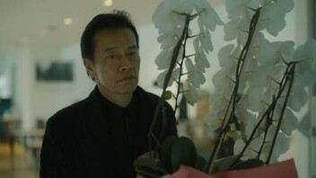 Un fils livreur d'orchidées face à son père dans le Tokyo d'aujourd'hui