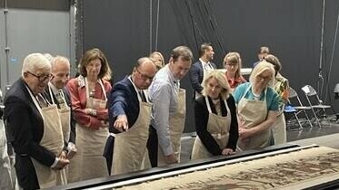 L'atelier du cheval des JO s'attaque à la tapisserie de Bayeux