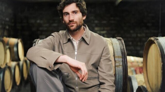 François-Henri Désérable fait du vin une aventure romanesque entre Delhi et la Bourgogne