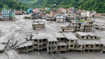 Inondations au Népal et au Tibet : quatre Français portés disparus