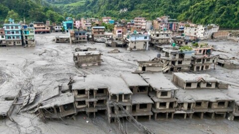 Inondations au Népal et au Tibet : quatre Français portés disparus
