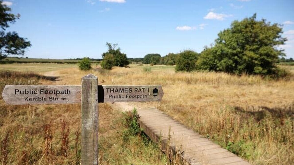 L’Angleterre à sec : derrière les 71 % du territoire en sécheresse, une crise de l’eau devenue structurelle