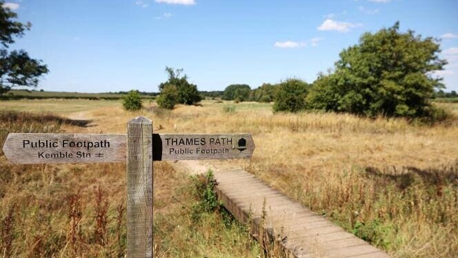 L’Angleterre à sec : derrière les 71 % du territoire en sécheresse, une crise de l’eau devenue structurelle