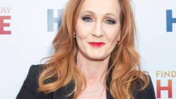 Le journal britannique Metro présente ses excuses à J.K. Rowling pour l'avoir accusé de négationnisme