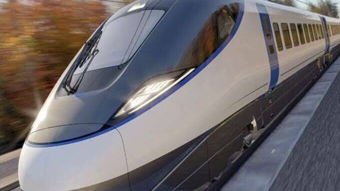 Londres-Manchester : le projet de train à grande vitesse britannique entre ambitions et désillusions