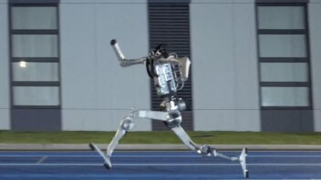 Plus rapides que Bolt, les robots chinois transforment leurs exploits en démonstration mondiale
