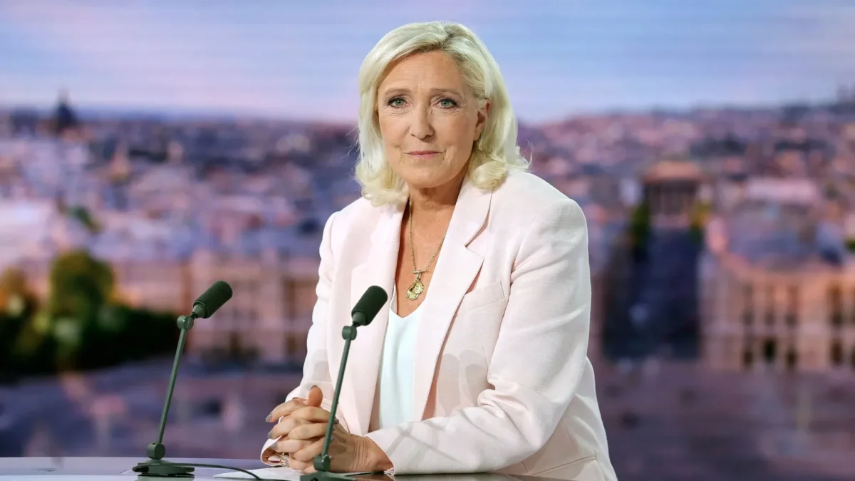 Présidentielle 2027 : Marine Le Pen promet 125 milliards d’euros d’économies