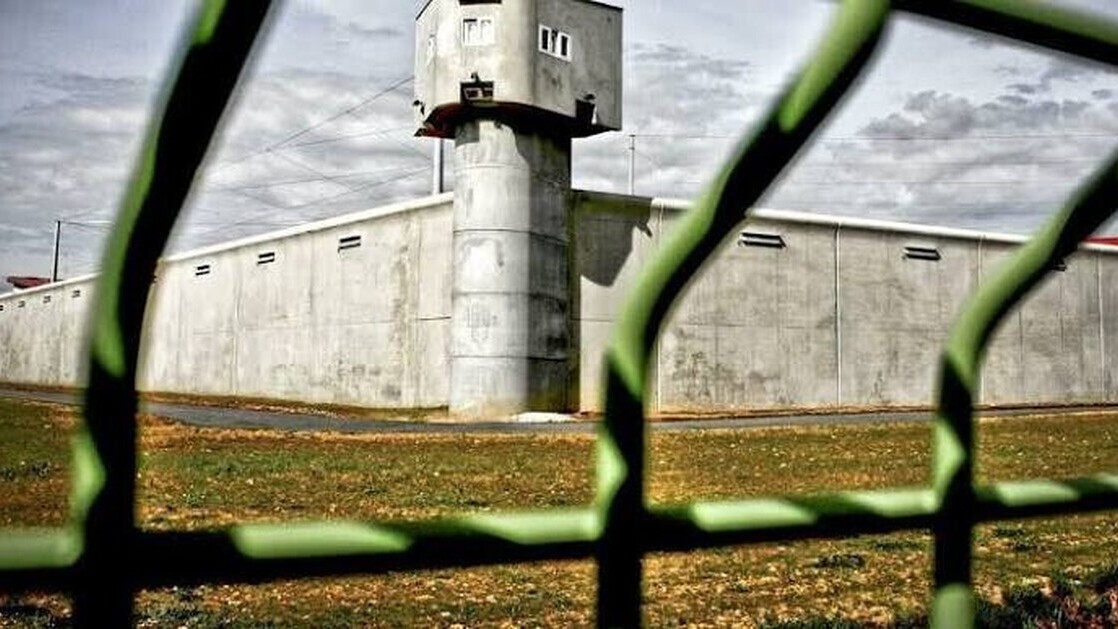 Prisons françaises : près de 90 000 détenus, un record qui rapproche le système de l’explosion