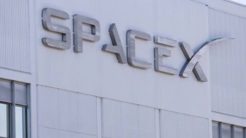 SpaceX double presque ses revenus, mais son action continue de s’effondrer