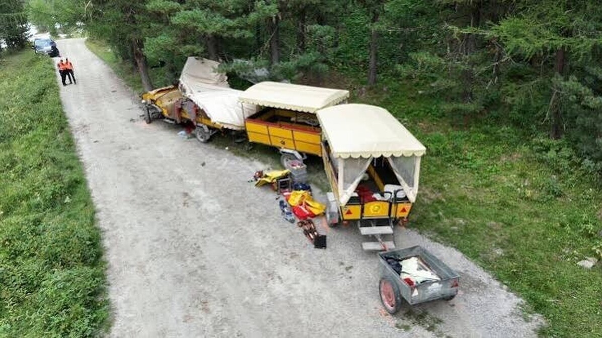 Suisse : un accident de calèche fait un mort et douze blessés dans les Alpes