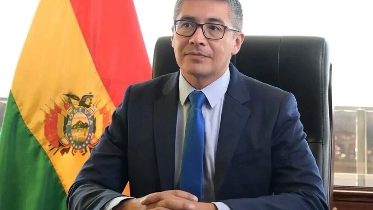 Bolivie : le président Paz limoge son ministre de l’Économie sous pression du Congrès