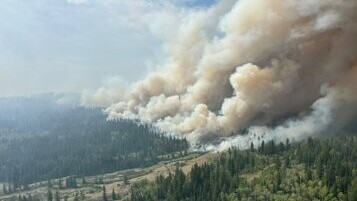 Canada : 20 000 personnes évacuées après un violent incendie en Colombie-Britannique