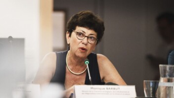 Canicule : 40 000 personnes privées d'eau, Paris demande plus de contrôles
