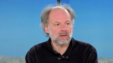 Denis Podalydès porte plainte après le clonage de sa voix par une chaîne YouTube