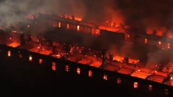 Incendies en Serbie et en Italie, le Var entre en phase de stabilisation