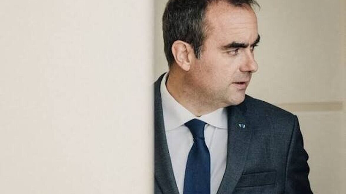 Lecornu annonce un coordinateur national pour reconstruire après les incendies Lecornu annonce un coordinateur national pour reconstruire après les incendies
