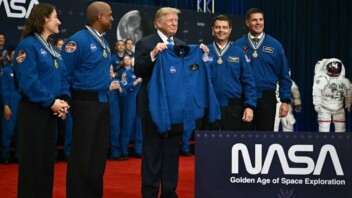 Les astronautes d’Artemis II reçoivent la plus haute distinction spatiale américaine