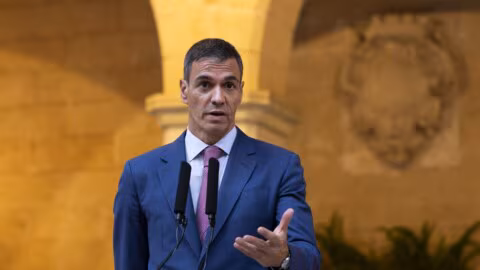 Pedro Sanchez accuse la Russie et Israël de désinformation sur la crise de Ceuta