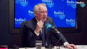 Présidentielle 2027 : François Bayrou veut un candidat unique du PS à LR