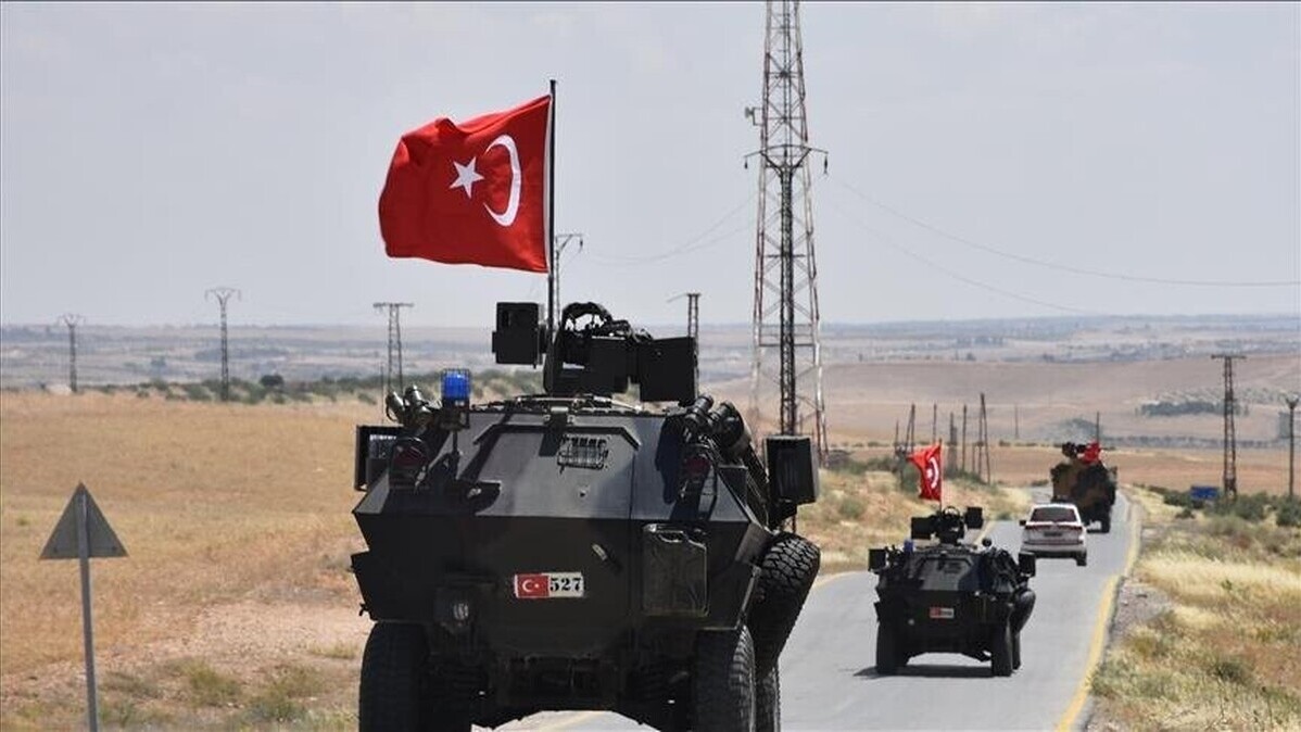 Syrie : la Turquie dément vouloir déployer des troupes après des frappes israéliennes