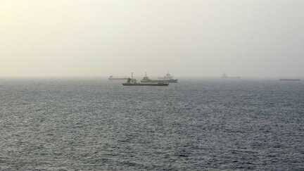 Un pétrolier immobilisé par un projectile inconnu au large d’Oman