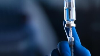 Un vaccin ARNm contre le mélanome réduit les récidives dans un essai de phase III