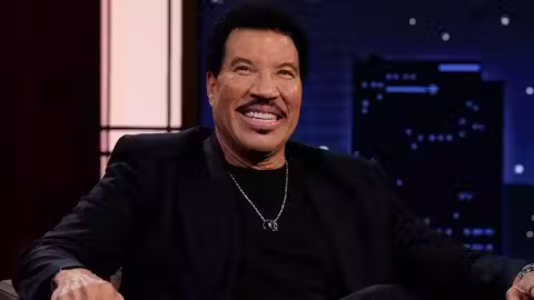Lionel Richie hospitalisé en soins intensifs après son concert à Saint-Louis. Le chanteur de 77 ans inquiète à nouveau