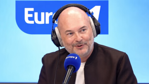 «Je vais tuer mon idole»: Sébastien Cauet porte plainte pour menaces de mort contre l’une de ses accusatrices