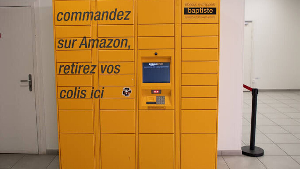 Amazon met fin à la livraison gratuite de livres neufs dans ses casiers en France