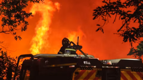 Charente : un homme condamné à 12 ans de réclusion pour avoir allumé 32 incendies