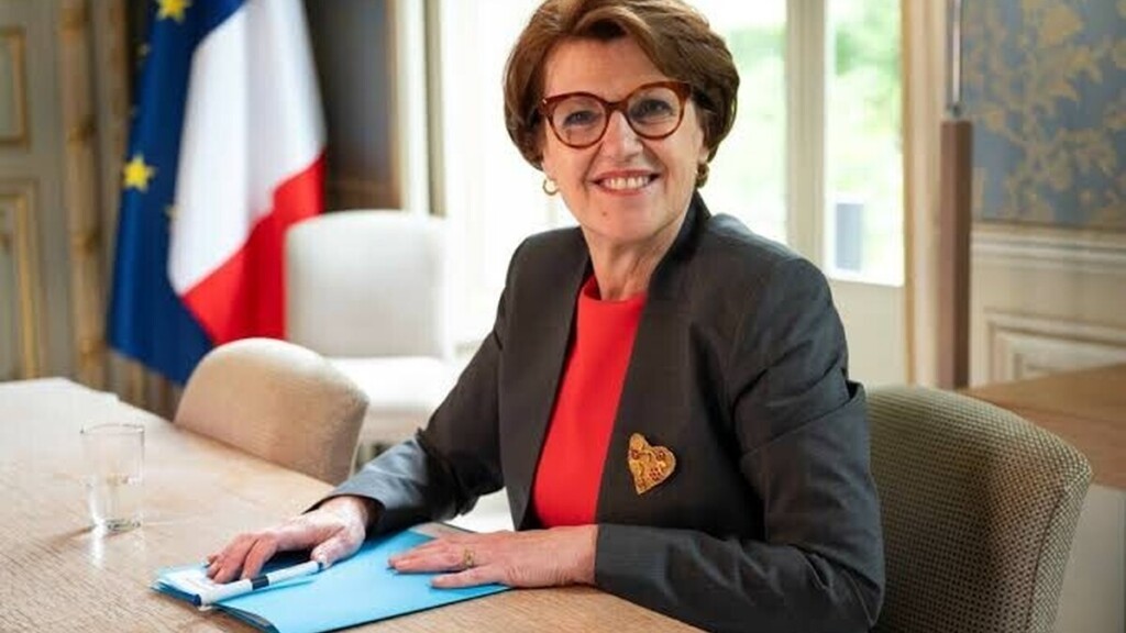 Élevage : Annie Genevard propose de suivre certains loups par GPS