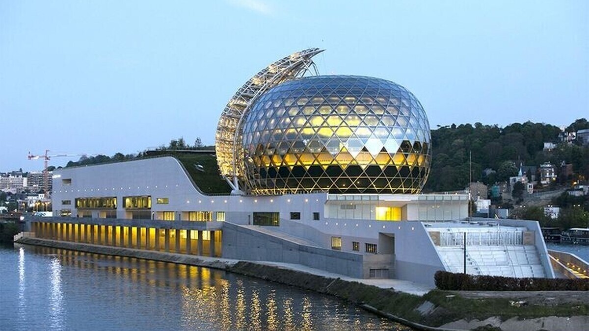 Île Seguin : de Renault aux musées, la lente reconversion d’un symbole de la France ouvrière
