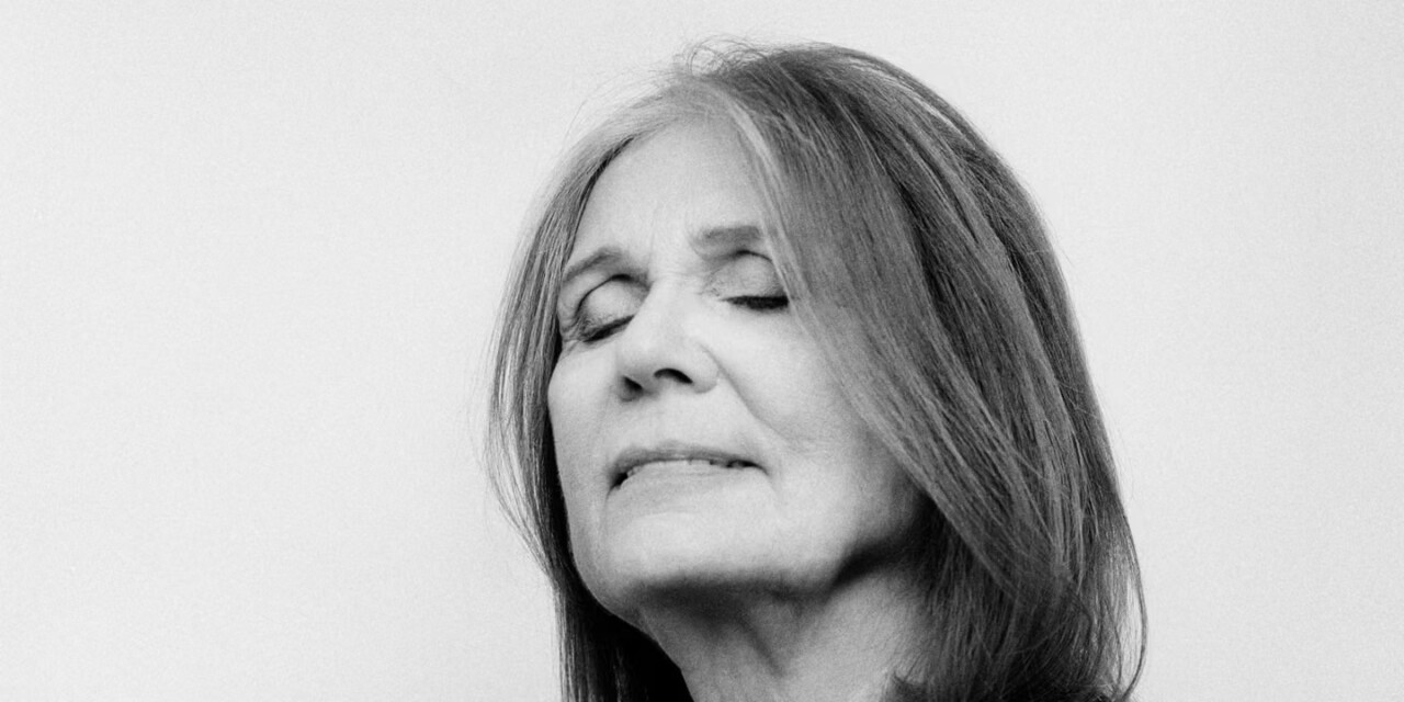 Mort de Gloria Steinem : la journaliste qui a révolutionné le féminisme américain s’éteint à 92 ans
