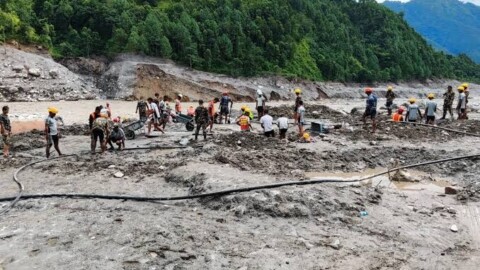 Népal : la facture de la reconstruction dépasse déjà 4 milliards d’euros après les inondations