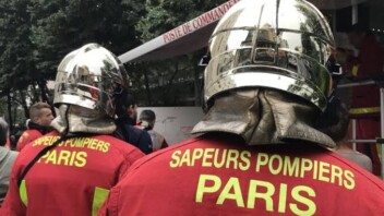 Paris : 90 pompiers mobilisés après un important incendie dans le 20e arrondissement
