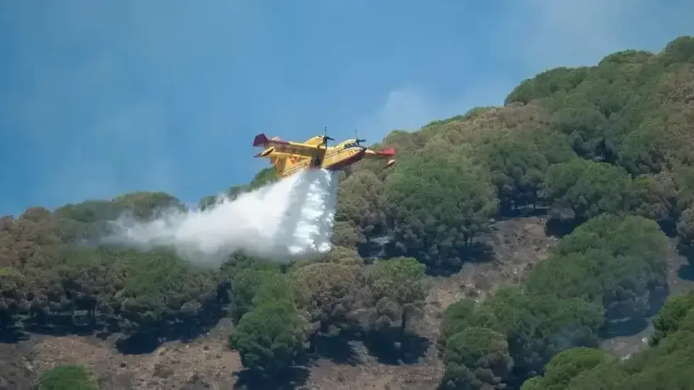 Plus de 30 °C en plein début d’automne : pourquoi le risque d’incendie persiste dans le Sud