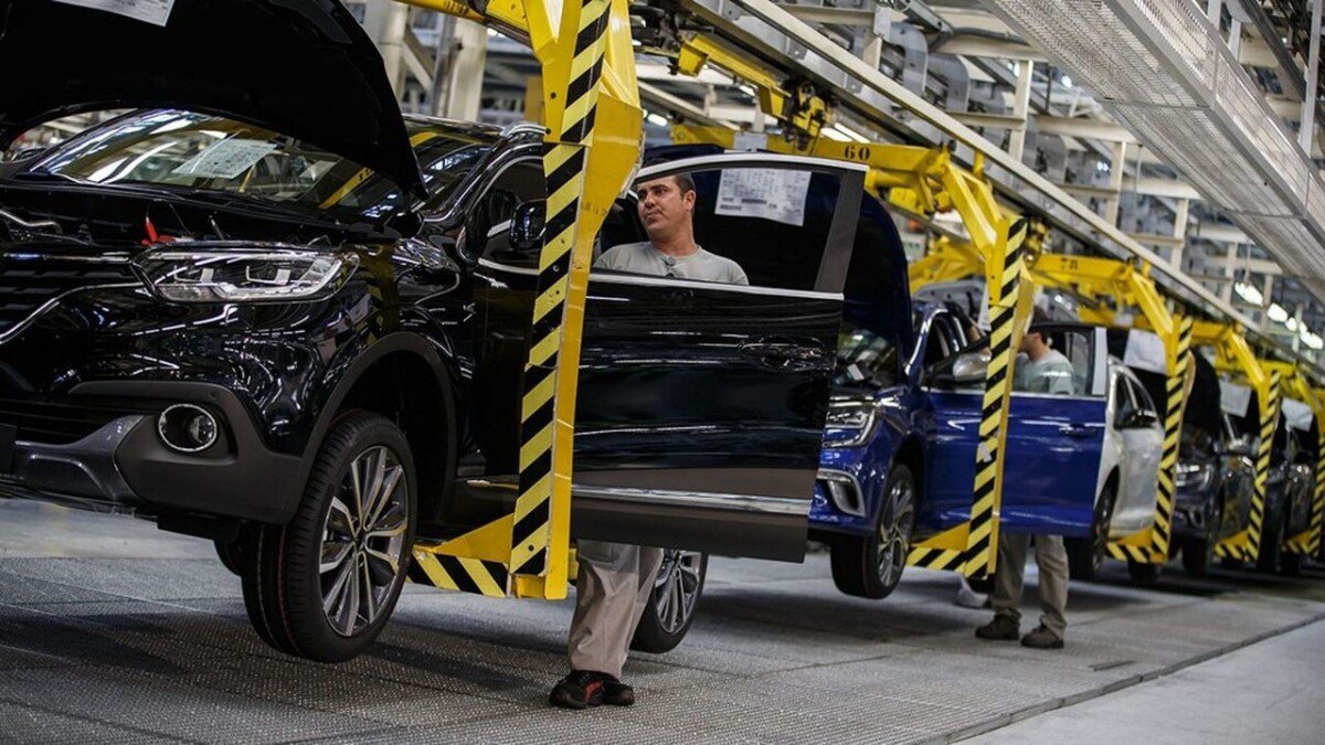 Renault mise 600 millions sur l’Espagne et prépare un virage électrique historique
