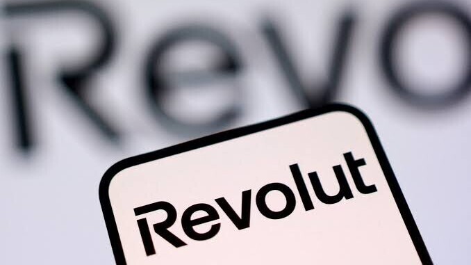 Revolut franchit un cap en France avec un paiement déclenché par une IA