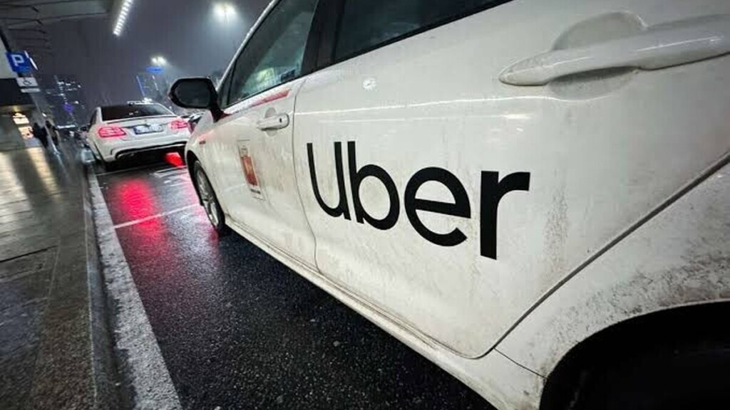 Uber : sur une course facturée 30 euros, combien reste réellement au chauffeur ?
