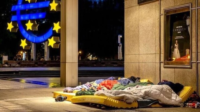 Union européenne : près de 170 000 seniors sans domicile fixe — photo