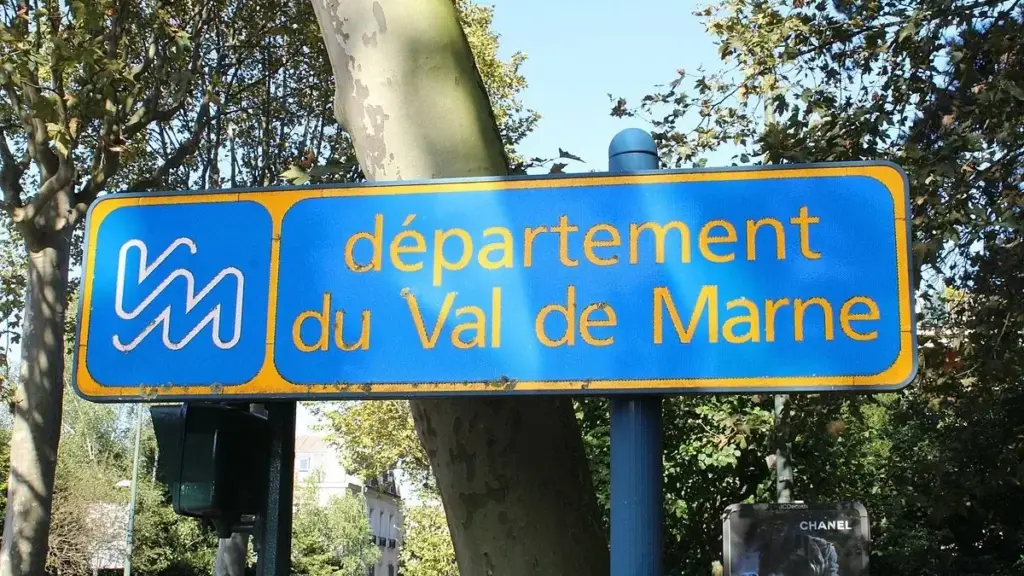 Val-de-Marne : une plainte pour harcèlement institutionnel vise la direction du département