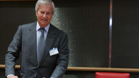 Vincent Bolloré contre-attaque et promet de dévoiler son manifeste pour 2027