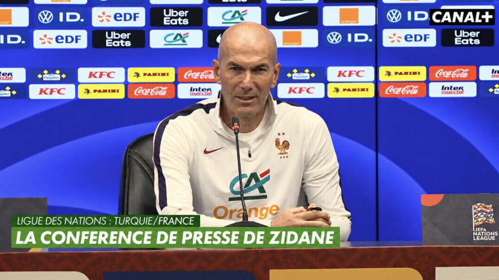 — «Je ressens une immense émotion»: Zinédine Zidane se confie avant son tout premier match à la tête des Bleus