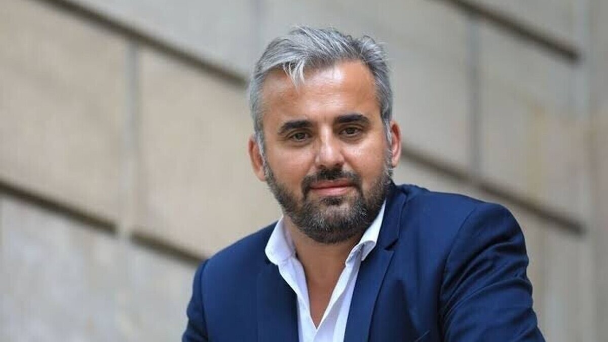 Alexis Corbière veut permettre la révocation des élus en cas de mensonge avéré