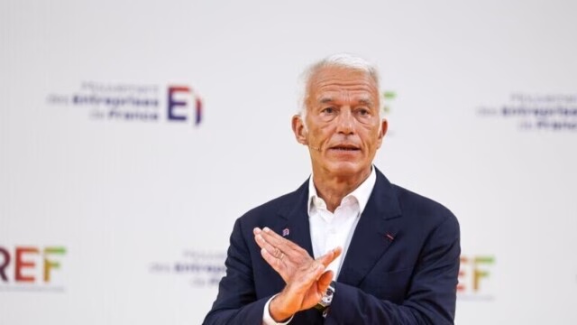ENTREVUE — photo