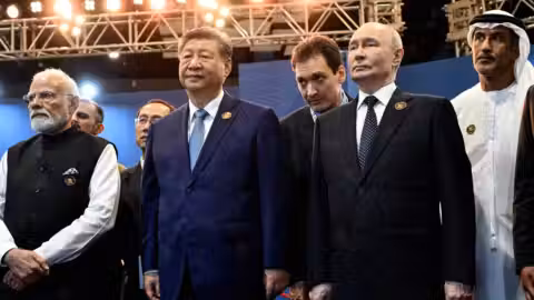 Au sommet de New Delhi, les BRICS appellent à la retenue maximale au Moyen-Orient