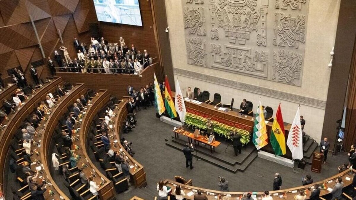 Bolivie : le Congrès valide le prêt du FMI, le diesel n’est plus subventionné
